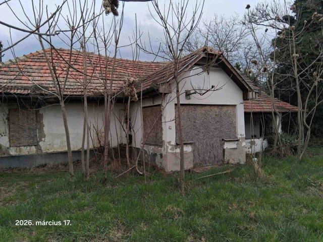 Eladó családi ház, Abonyban, Szabadság utcában 5.1 M Ft