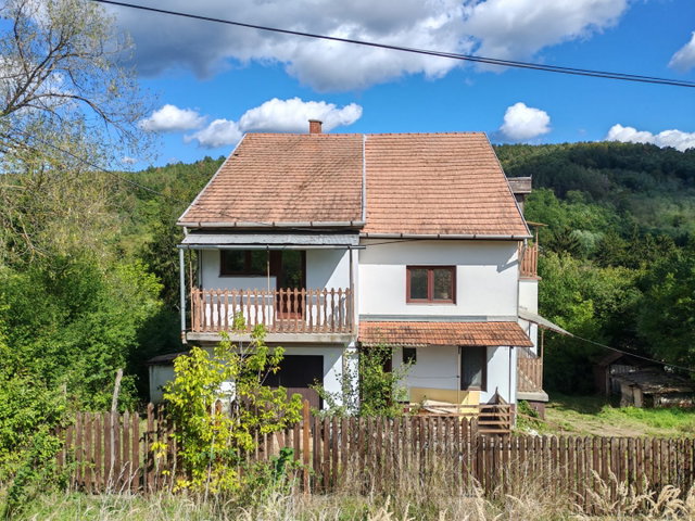 Eladó családi ház, Salgótarjánban 25.5 M Ft, 4 szobás