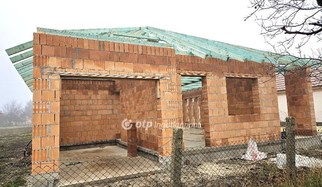 Eladó családi ház, Pusztaszabolcson 82.9 M Ft, 3 szobás