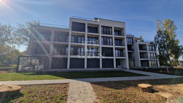 Eladó nyaraló, Balatonberényben 38.5 M Ft, 1 szobás