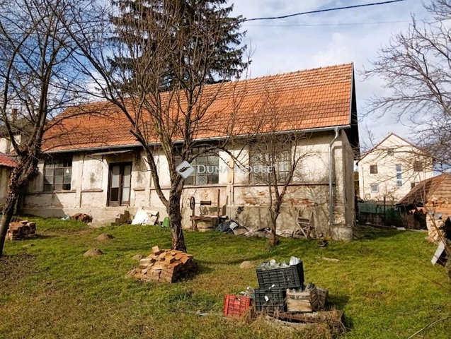 Eladó családi ház, Bajnán, Nagytabán utcában 29.9 M Ft