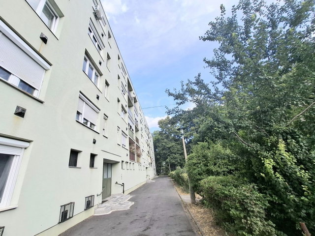Eladó téglalakás, Miskolcon 31.3 M Ft, 2 szobás