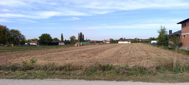 Eladó telek, Pápán 45 M Ft / költözzbe.hu