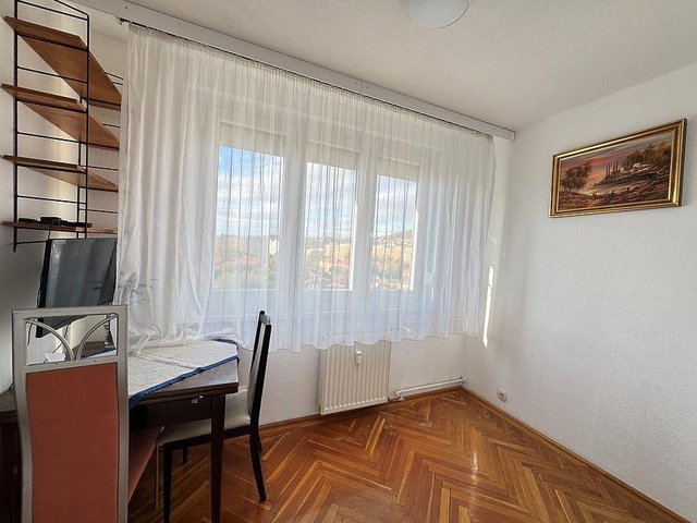 Eladó panellakás, Budapesten, III. kerületben 52.95 M Ft
