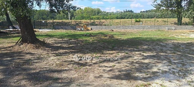 Eladó telek, Szigetszentmártonban 22.85 M Ft