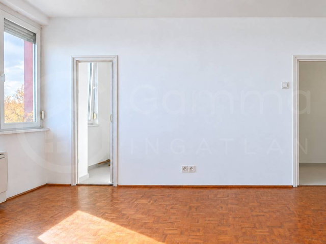 Eladó téglalakás, Miskolcon 19.5 M Ft, 1 szobás