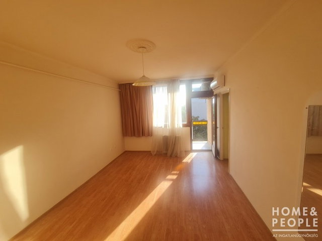 Eladó téglalakás, Hódmezővásárhelyen 35 M Ft, 2 szobás
