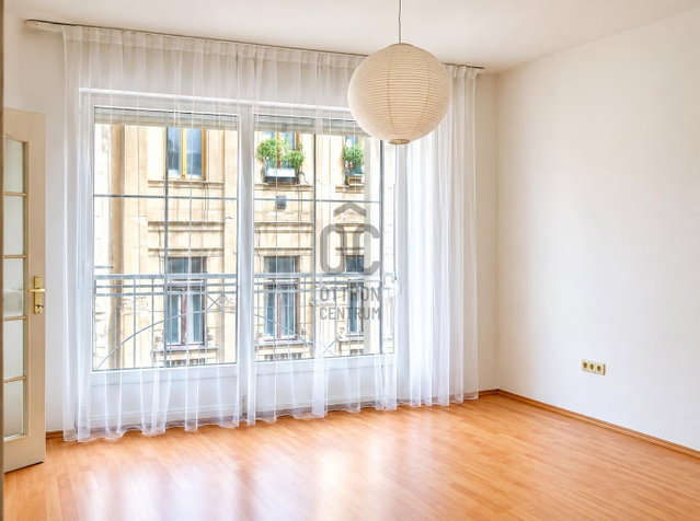 Eladó téglalakás, Budapesten, IX. kerületben 99 M Ft, 3 szobás