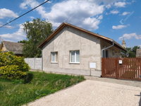 Eladó családi ház, Makón 68 M Ft, 6 szobás