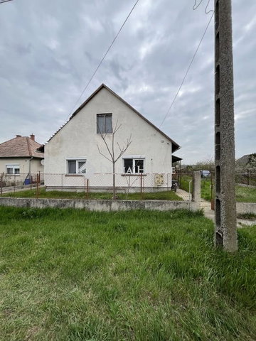 Eladó családi ház, Berhidán 55 M Ft, 2 szobás