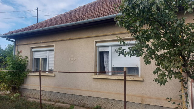 Eladó családi ház, Telekgerendáson 11.9 M Ft, 2+1 szobás