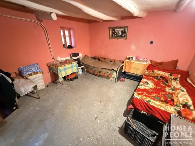 Eladó családi ház, Zákányszéken 14.999 M Ft, 2 szobás