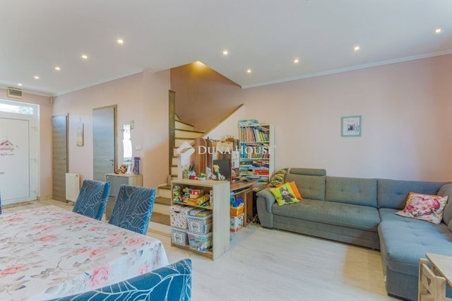 Eladó téglalakás, Gödön 85 M Ft, 4 szobás