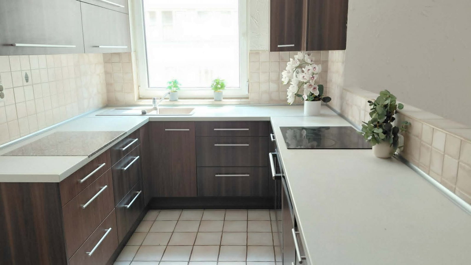 4 bed · 77m² · 220.000 ft