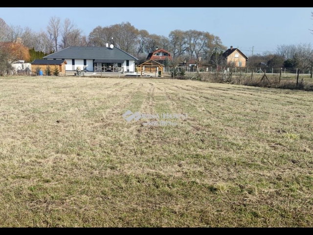 Eladó telek, Cegléden 10.8 M Ft / költözzbe.hu