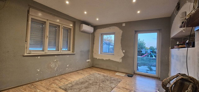 Eladó családi ház, Rákóczifalván 26.9 M Ft, 3 szobás