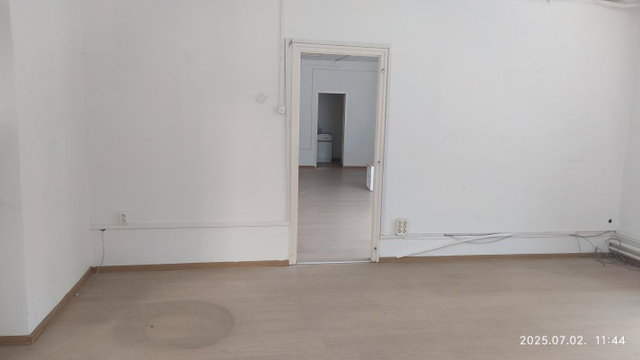 Kiadó iroda, Budapesten, III. kerületben 124 E Ft / hó, 2 szobás