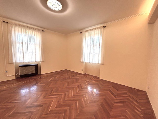 Eladó téglalakás, Pécsett, Tettye utcában 34.9 M Ft, 1 szobás