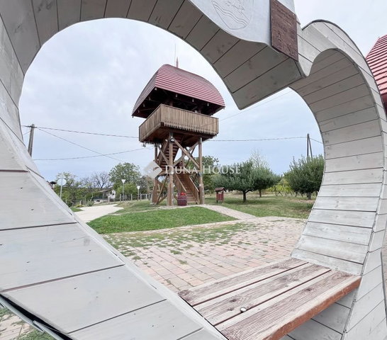 Eladó nyaraló, Lukácsházán 42.5 M Ft, 3 szobás
