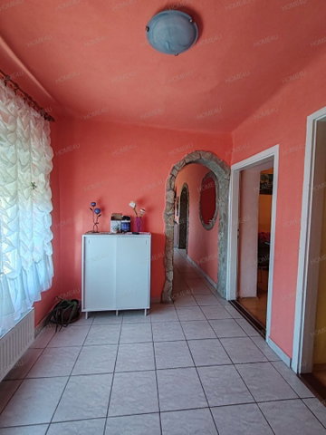 Eladó családi ház, Rákóczifalván 35 M Ft, 3 szobás