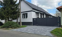 Eladó családi ház, Gyulán 95 M Ft, 5 szobás