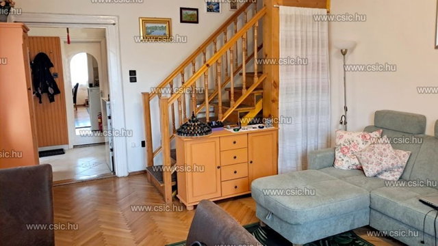 Eladó családi ház, Budapesten, IV. kerületben 84.9 M Ft