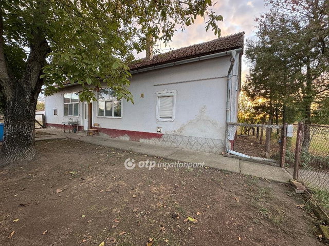 Eladó családi ház, Kismarján 14.9 M Ft, 3 szobás