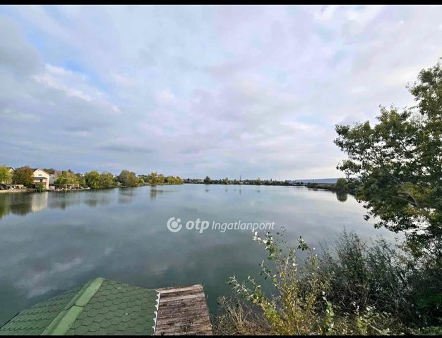 Eladó telek, Szigetszentmiklóson 17.9 M Ft / költözzbe.hu