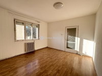 Eladó panellakás, Békéscsabán 27.9 M Ft, 2 szobás