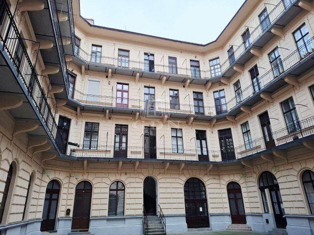 Eladó téglalakás, Budapesten, VIII. kerületben 89.95 M Ft