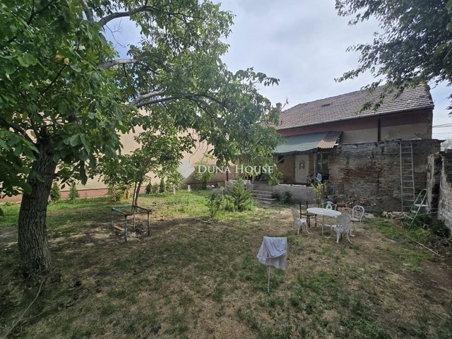 Eladó családi ház, Budapesten, XVIII. kerületben 72 M Ft