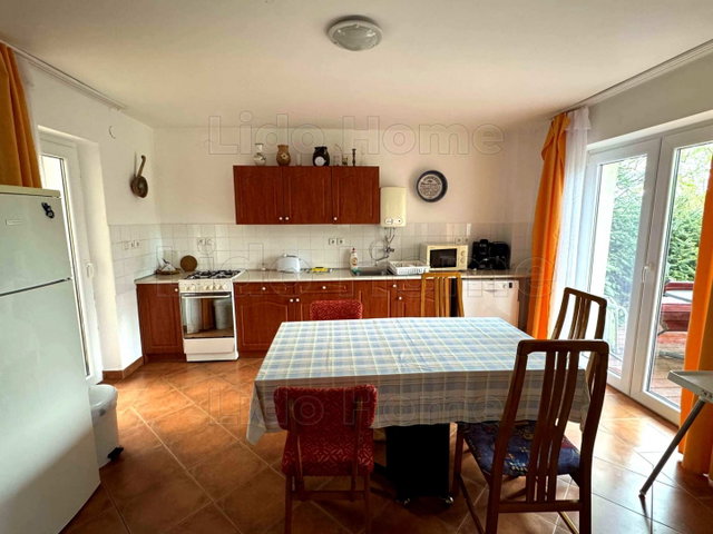 Eladó családi ház, Zamárdiban 149.9 M Ft, 6 szobás
