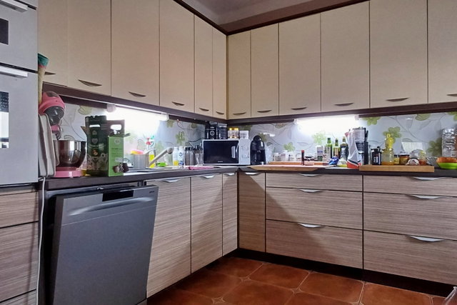 Eladó családi ház, Bodajkon 85 M Ft, 6 szobás