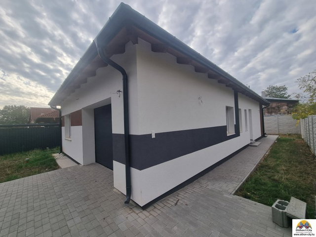 Eladó családi ház, Budapesten, XVIII. kerületben 130 M Ft