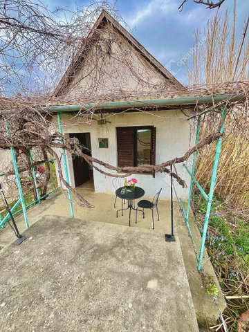 Eladó nyaraló, Somlóvásárhelyen 8.5 M Ft, 1 szobás