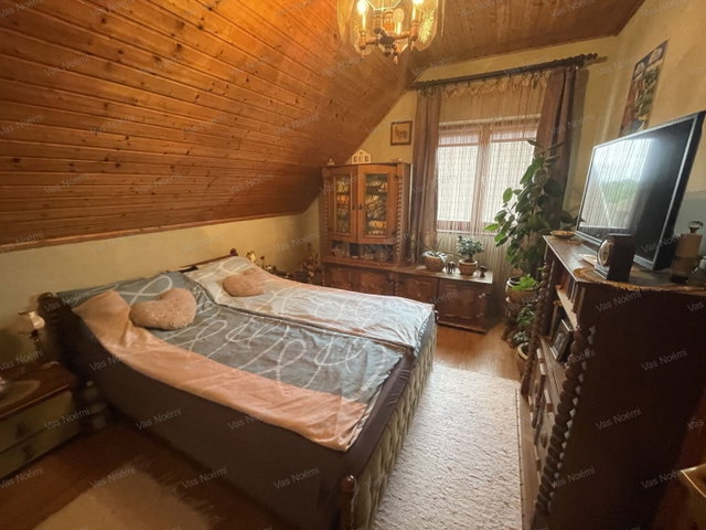 Eladó családi ház, Galambokon 79.9 M Ft, 6 szobás