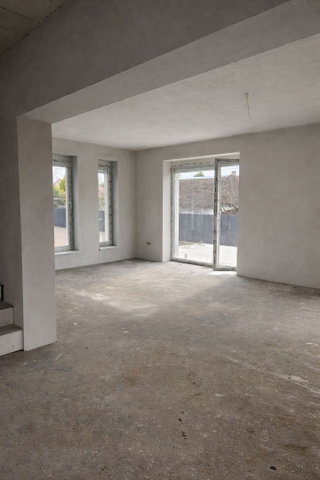 Eladó családi ház, Szigetszentmiklóson 139.99 M Ft, 5 szobás