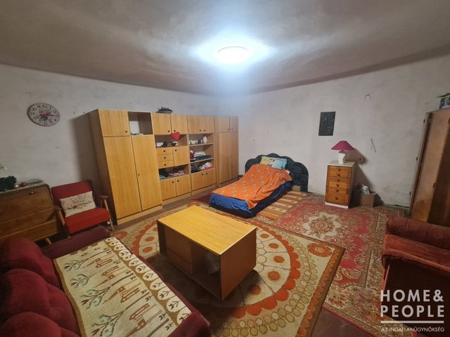 Eladó családi ház, Hódmezővásárhelyen 28 M Ft, 2 szobás
