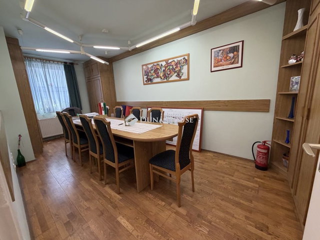 Eladó üzlethelyiség, Győrött 91.9 M Ft / költözzbe.hu