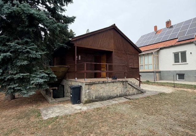 Eladó családi ház, Balatonedericsen 32.9 M Ft, 1 szobás