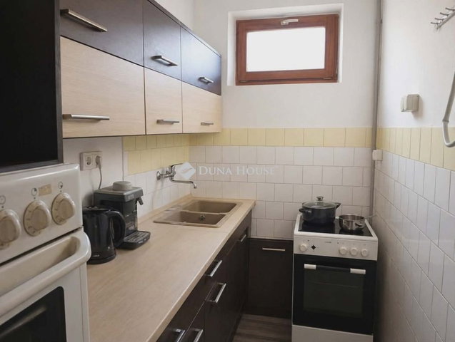 Eladó családi ház, Bársonyoson 42 M Ft, 4 szobás