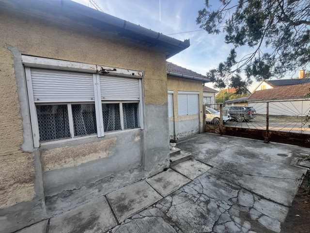 Eladó családi ház, Sarkadon, Bihar utcában 11.9 M Ft, 2 szobás