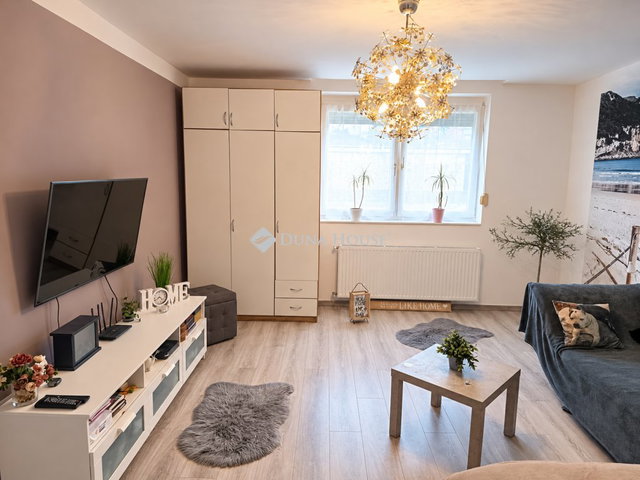 Eladó családi ház, Fertődön 70.9 M Ft, 3 szobás
