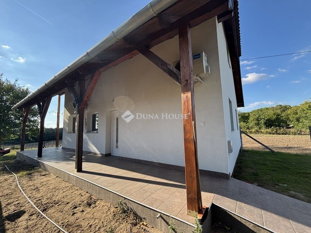 Eladó családi ház, Vajtán 47 M Ft, 3 szobás