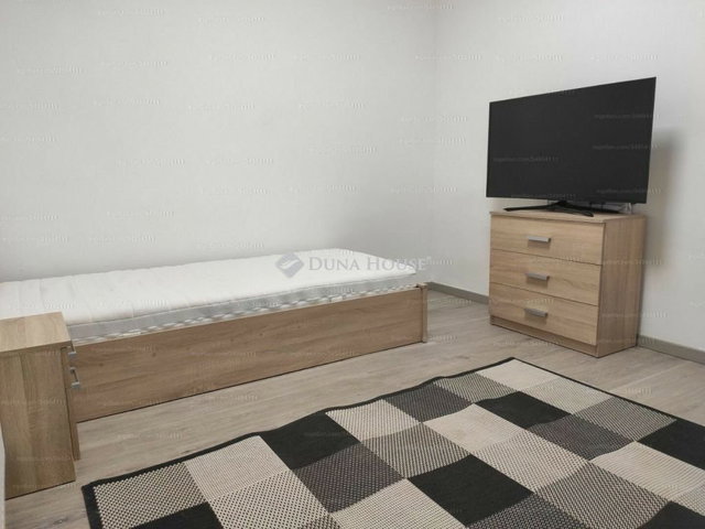 Kiadó családi ház, albérlet, Helvécián, Gazdasági dűlőn