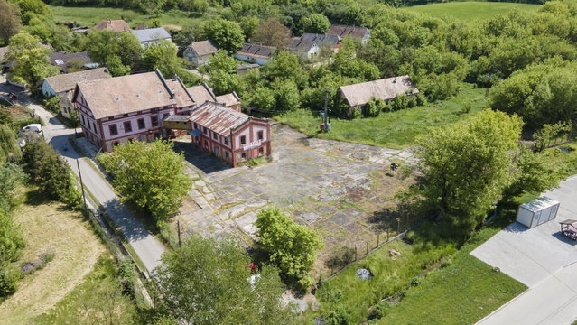 Eladó ipari ingatlan, Hőgyészen 70 M Ft / költözzbe.hu