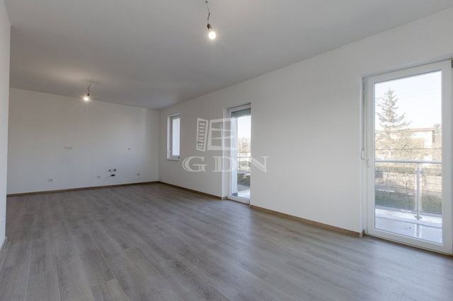 Eladó téglalakás, Budapesten, XVI. kerületben 99 M Ft, 3 szobás