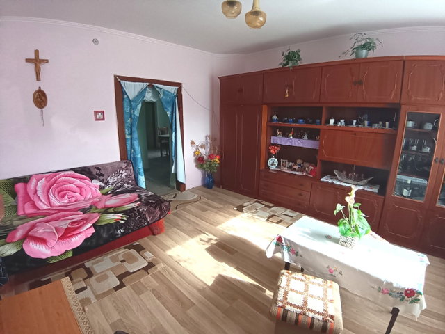 Eladó családi ház, Kapuváron 34.2 M Ft, 2 szobás