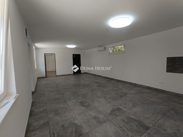 Eladó családi ház, Nagykátán 55 M Ft, 3 szobás