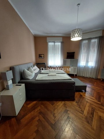 Eladó hotel, Baján 88 M Ft, 5 szobás / költözzbe.hu